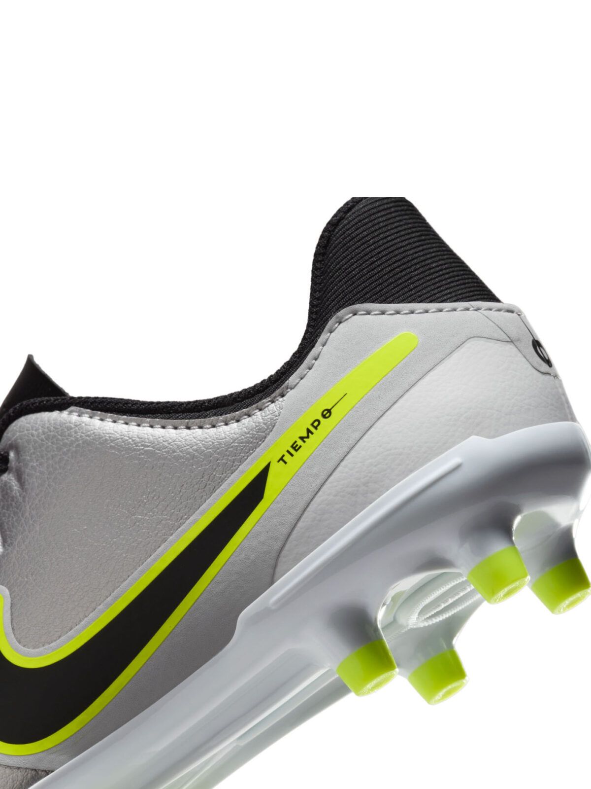 Nike Jr. Tiempo Legend 10 Academy – Image 3