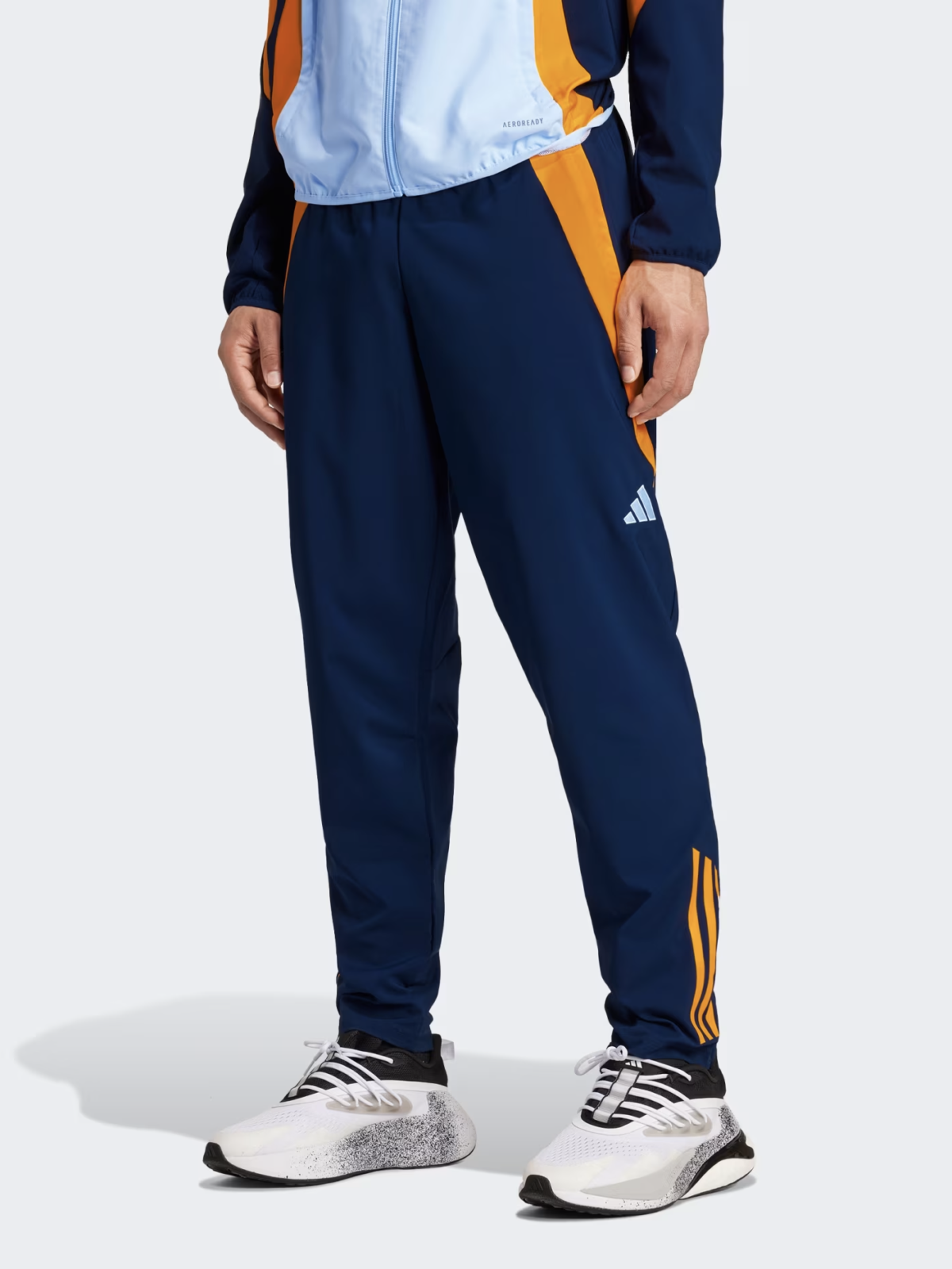 Adidas Pantalon de présentation homme Real Madrid Tiro 24 Competition