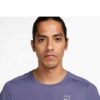 Nike Court Advantage T-shirt de tennis Dri-FIT pour homme mauve – Image 3