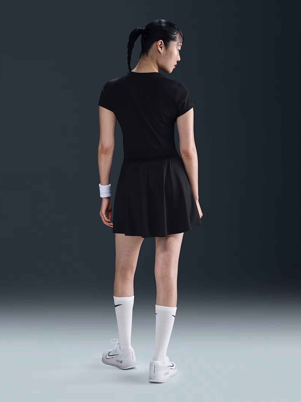 Nike Court Advantage T-shirt de tennis à manches courtes Dri-FIT pour femme noir – Image 4